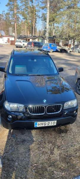 BMW X3 Vihti - valokuva 5