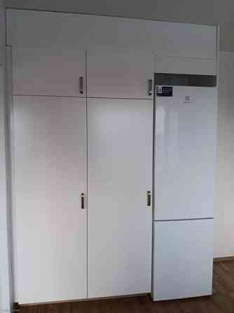 3-4 h, kph, 2 WC, lasitettu parveke  Vantaa