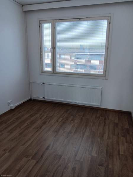 3-4 h, kph, 2 WC, lasitettu parveke  Vantaa - valokuva 7