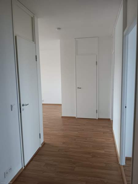 3-4 h, kph, 2 WC, lasitettu parveke  Vantaa - valokuva 10