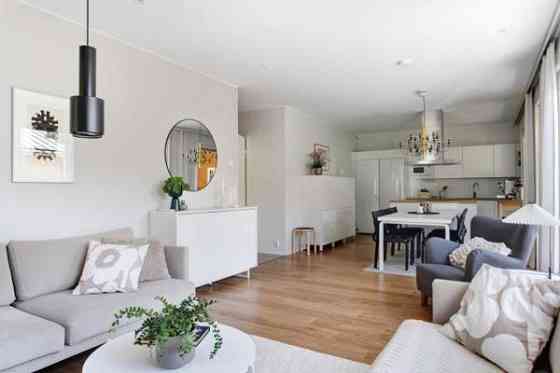 4h+avok+kph+s+wc+varasto+osittain lasitettu terass  Espoo