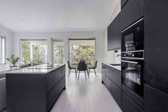 4h + avok + s + ph + khh + kph + wc  Vantaa