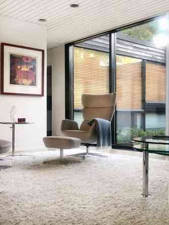 2 oh, 5-6 mh, keittiö, rt, 2kph, 3 wc, sauna, khh  Helsinki