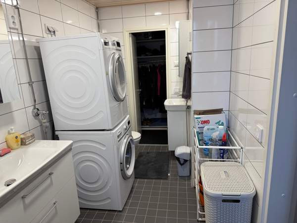 3h,K,KPH + P  Helsinki - valokuva 3