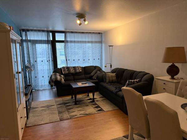 3h,K,KPH + P  Helsinki - valokuva 6