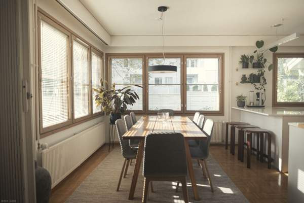 4h, k, ruokailutila, wc, kph/s, khh, vh (yj. 4h+k+  Helsinki - valokuva 6