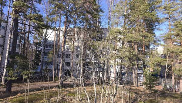 3h,k,kph,lasitettu parveke, vaatehuone  Helsinki - valokuva 6