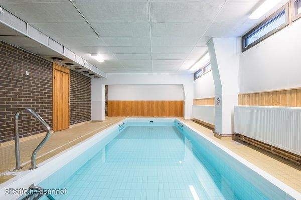 3h,k,kph,lasitettu parveke, vaatehuone  Helsinki - valokuva 3