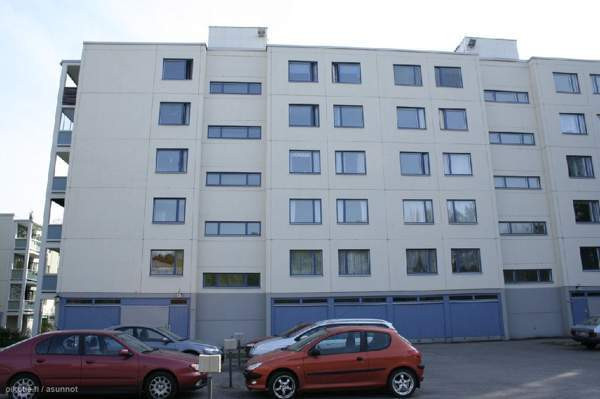 3h,k,kph,lasitettu parveke, vaatehuone  Helsinki - valokuva 7