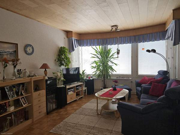 3h, k, khh, kph, s, wc, terassi, autotalli, ulkova  Hollola - valokuva 5