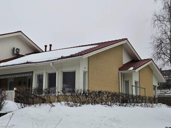 3h, k, khh, kph, s, wc, terassi, autotalli, ulkova  Hollola - valokuva 1