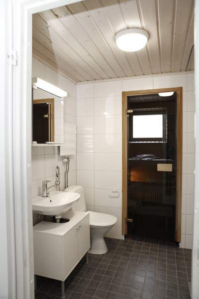 3h + k + kylpyhuone/sauna + lasitettu parveke  Helsinki – foto 8