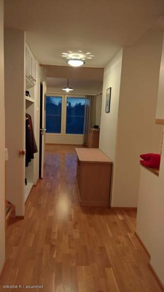 3mh + oh + k + s + kh + wc + varastot  Vaasa - photo 6