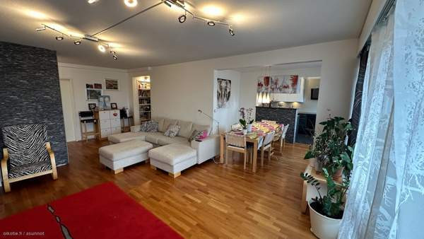 4-5h + k + kph/s + eril.wc + 2las.parv  Helsinki – foto 1