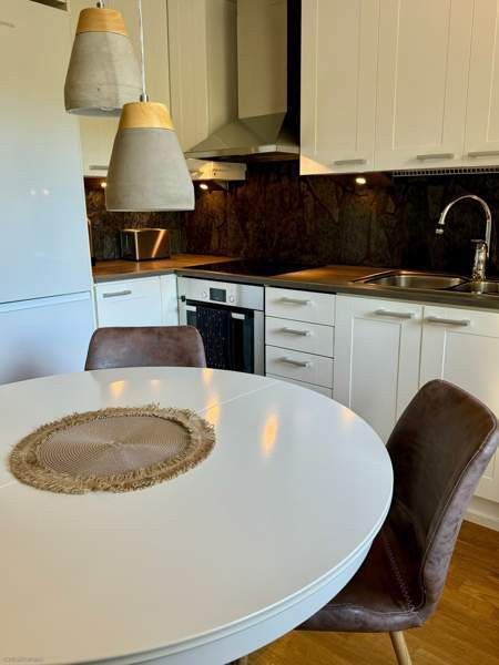 4h+keittiö+wc+kylpyhuone/sauna+vaatehuone  Эспоо - изображение 8