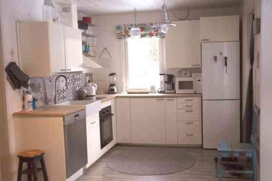 Olohuone, 2 makuuhuonetta, keittiö, ruokailutila,  Hartola