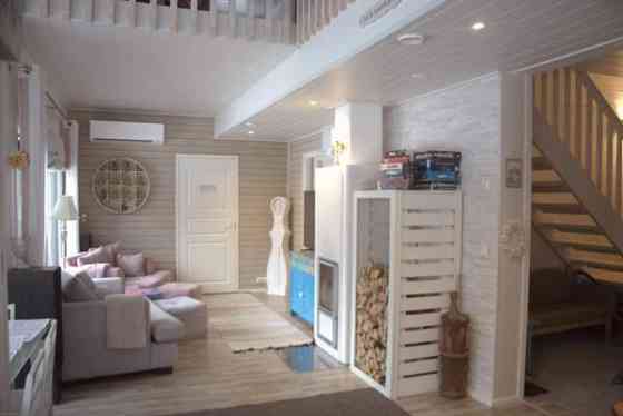 Olohuone, 2 makuuhuonetta, keittiö, ruokailutila,  Hartola