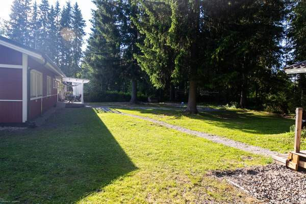 4h + k + kph + s + 2 x wc + khh + var + työhuone  Polvijärvi – foto 5