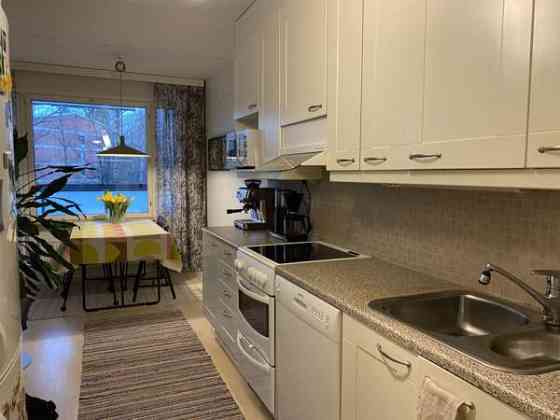 3h + k + s + parveke (lasitettu)  Vantaa