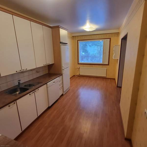 3h + k + lasitettu parveke +vaatehuone  Lappeenranta - valokuva 9