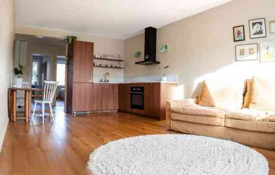 3h, avok., kph, lasit. parv. (yj: 2h+k)  Helsinki