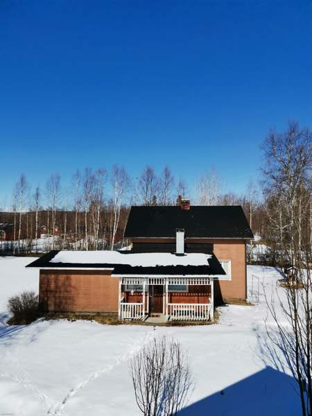 5 + keittiö + sauna  Ivalo – foto 1