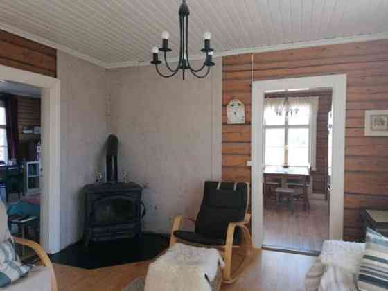 8h + 3x keittiö, 3x WC, kylpyhuone, sauna  Laksiainen