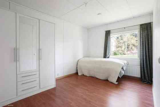 3 mh, oh, keittiö, kylpyhuone + Wc, saunaosasto, a  Hyllykallio