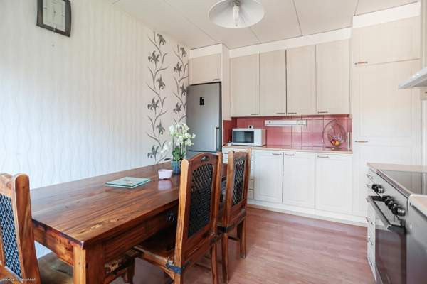 3 mh, oh, keittiö, kylpyhuone + Wc, saunaosasto, a  Hyllykallio – foto 4