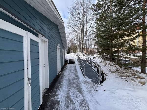 4h, k, khh, ph, s, vh, 2 x wc, varasto, + ak  Jaervenpaeae - photo 5