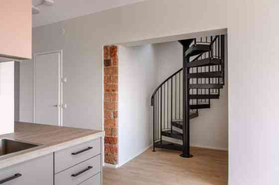 3h + k + 2kph + s + kamina + kattoterassi  Джанкой