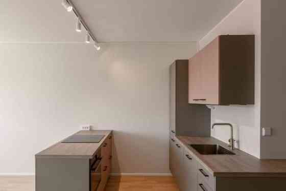 3h + k + 2kph + s + kamina + kattoterassi  Джанкой