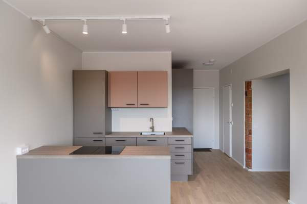 3h + k + 2kph + s + kamina + kattoterassi  Dzhankoy - valokuva 6