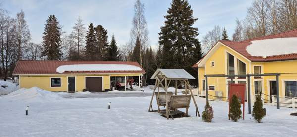 4h + avok + s + p + parvi + 3x wc  Pieksämäki - valokuva 1