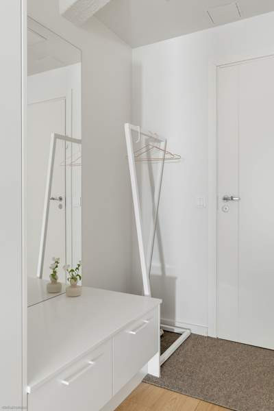 3H + KT + KPH + WC + 2 parveketta  Turtkul - photo 3