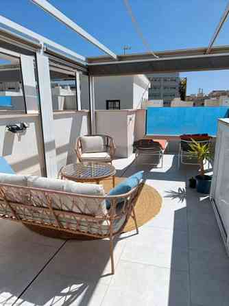 2mh + oh +avokeittö + wc/suihku + kattoterassi + p  Torrevieja