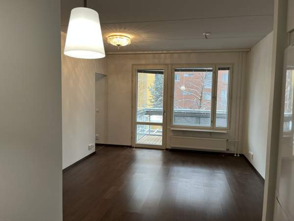 2h + avok + s + lasitettu parveke  Espoo - valokuva 2