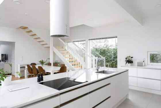 5h + avok + khh + s + p + lämmin varasto  Эспоо