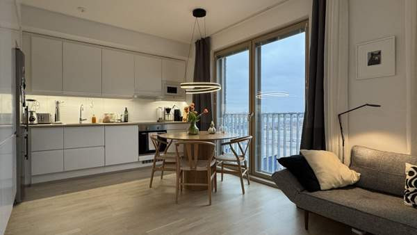 1h+k  Helsinki - valokuva 1