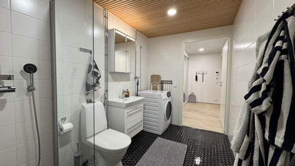 1h+k  Helsinki - valokuva 7