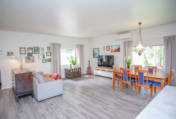 3h + avok + p + rantasauna + kellarivarasto + piha  Jaervenpaeae - photo 5