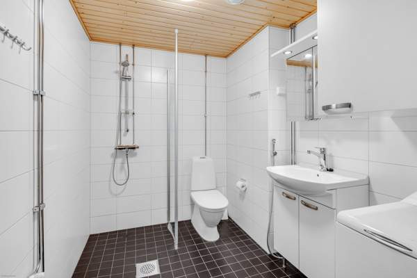 2h + avok + p  Vantaa - valokuva 6