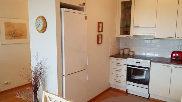 2h + kk + s + p  Helsinki - valokuva 8