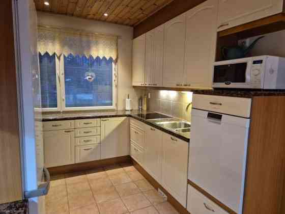 4-5 huonetta, avok + s + khh + 2 wc + lämmin at +  Lappeenranta