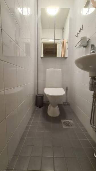 1h + wc  Helsinki - photo 4