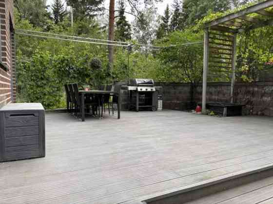 3h+kt+s+iso piha+autohallipaikka  Helsinki