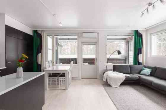 3h+kt+s+iso piha+autohallipaikka  Helsinki