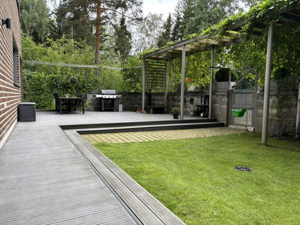 3h+kt+s+iso piha+autohallipaikka  Helsinki - valokuva 1