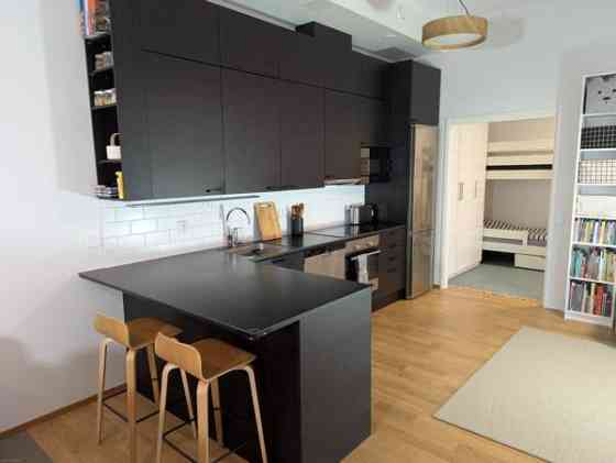 3 h + avok + kph + wc + vh + lasitettu parveke  Helsinki