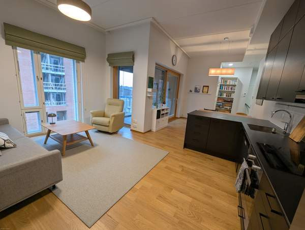 3 h + avok + kph + wc + vh + lasitettu parveke  Helsinki - photo 1